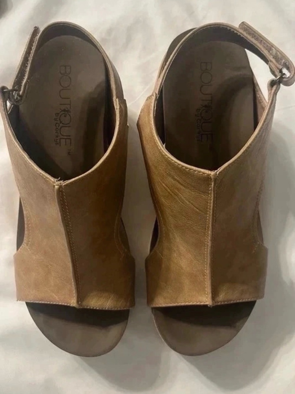 Corkys Tan Leather Cork Wedge Sandals with Stud Accents Carley - Picture 3 of 6